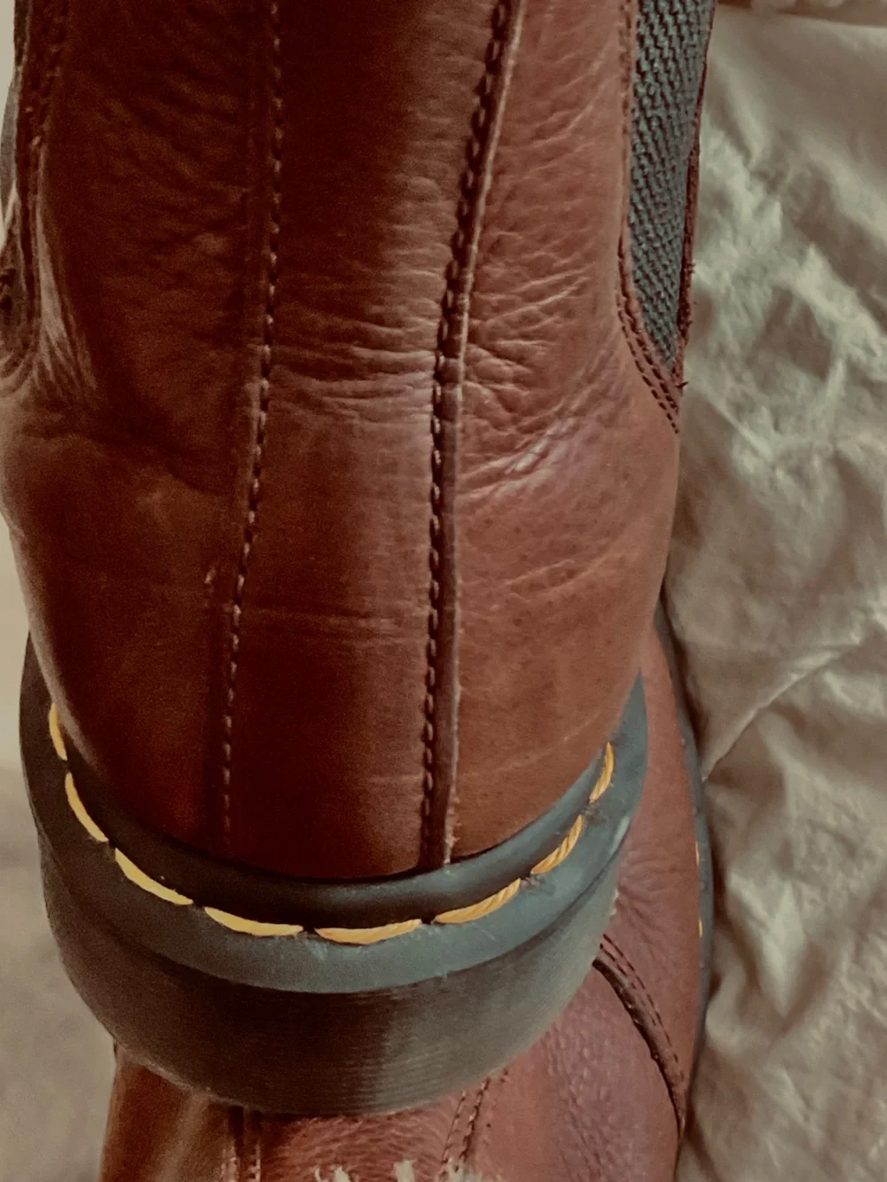 Dr. Martens Brown Leather Shearling-Lined Chelsea Boots . Size 8.